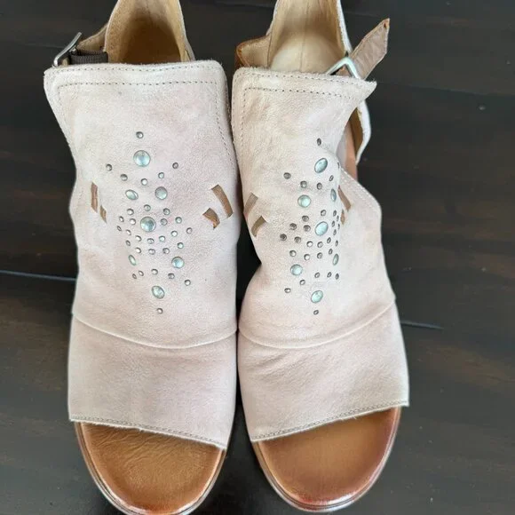 Miz Mooz Wedge Sandals, Women's Size 40 (EU sizing) - Picture 2 of 4